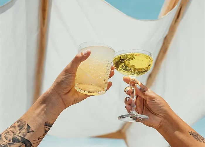 Hotell Mama Shelter 4*