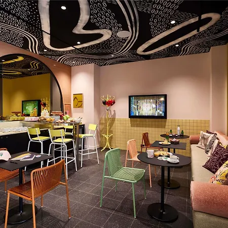 Hotell Mama Shelter Rom