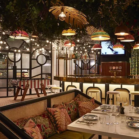 Mama Shelter Hotel 4*