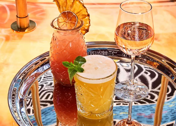 Mama Shelter Hotel 4*