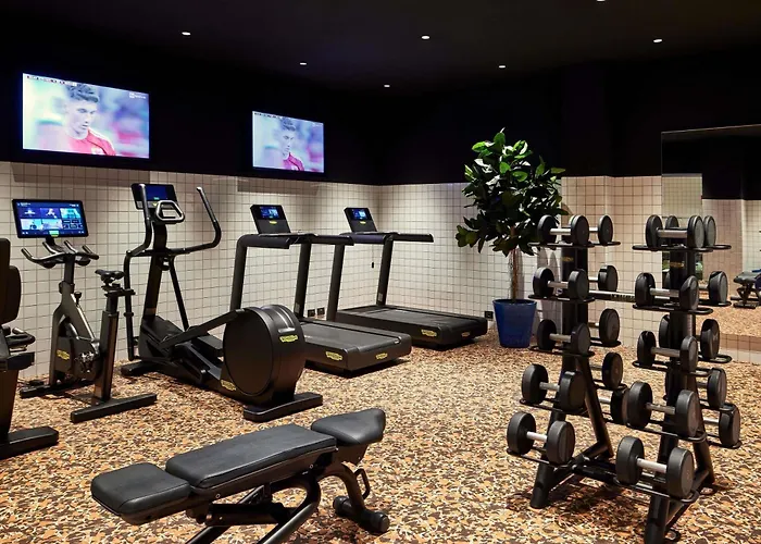 Mama Shelter Hotel 4*