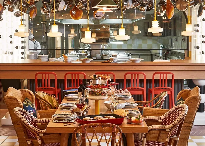 Mama Shelter Hotel 4*