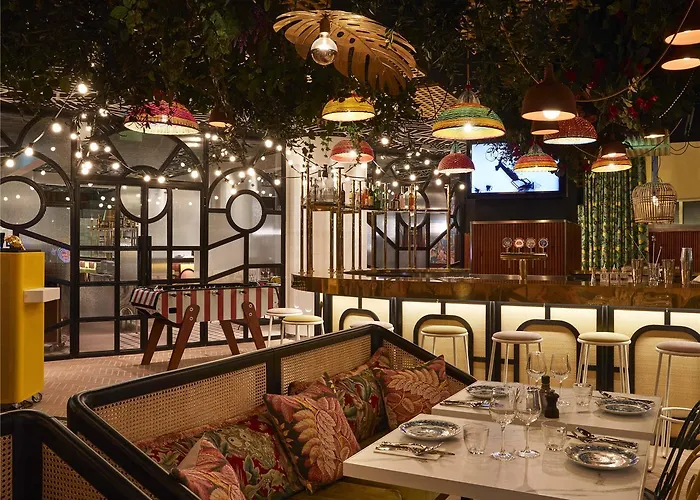 Mama Shelter Hotel 4*